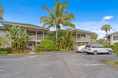 (private lake, pond, coastal) Condo For Sale in Wellington Florida