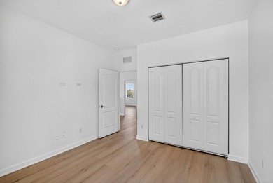 Fabulous lakeview home in a gated community! NEWLY painted and - photo 33