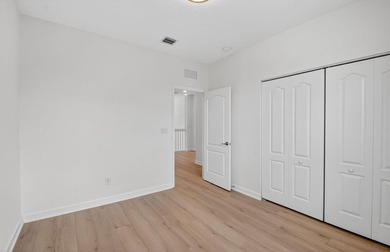 Fabulous lakeview home in a gated community! NEWLY painted and - photo 38