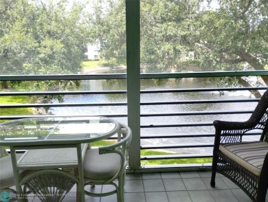 Lake Condo For Sale in Coconut Creek, Florida