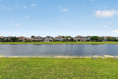 Fabulous lakeview home in a gated community! NEWLY painted and - photo 44