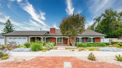 First time on the market in nearly 40 years! Exceptional - photo 1