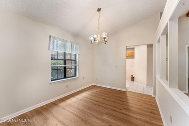 Peace of mind included! Seller offering a new roof before - photo 4