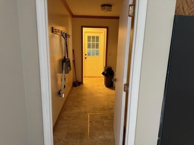 This beautiful 3 bedroom 2 1/2 bath brick home has been fully - photo 26