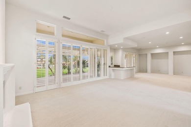 PHENOMENAL PRICE! First time ever on the market! A rare - photo 35