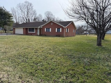 This beautiful 3 bedroom 2 1/2 bath brick home has been fully - photo 35
