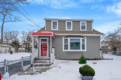 Lake Ronkonkoma Home Sale Pending in Ronkonkoma New York