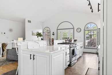 Opportunity awaits with this beautifully designed 17.52-acre m/l - photo 6