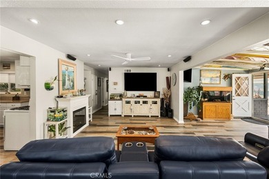 **Welcome Home!** This charming 1960s storybook ranch offers the - photo 4