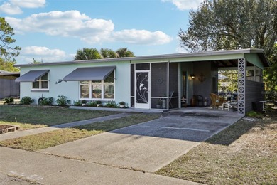 Port Charlotte Waterway Area Home For Sale in Port Charlotte Florida