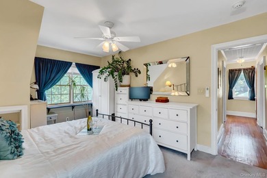 Beautiful, charming and truly one-of-a-kind! Prepare to be wowed - photo 16