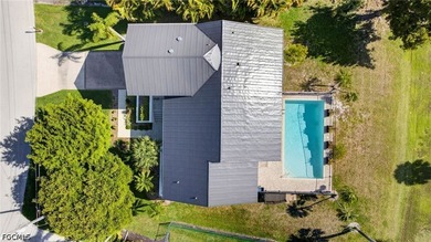 Welcome to 1304 Par View Drive, where comfort, style, and - photo 30