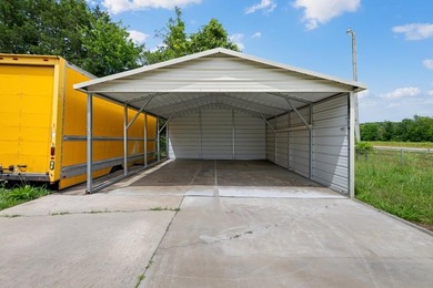 Welcome to 27653 US Highway 127 in Pikeville, Tennessee! This 3 - photo 5