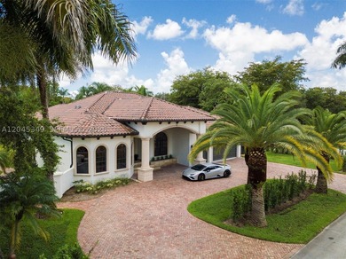 Located in the highly desirable South Miami / Coral Gables - photo 1