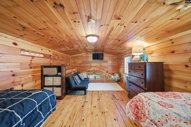 PLEASE VIEW VIRTUAL TOUR LINK! Welcome to lake living in the - photo 16