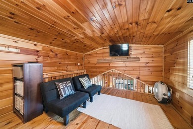 PLEASE VIEW VIRTUAL TOUR LINK! Welcome to lake living in the - photo 17