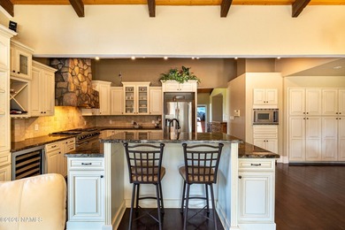 Welcome to the ultimate multi-generational golf estate located - photo 21