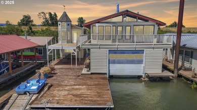 Lake Home For Sale in Scappoose, Oregon