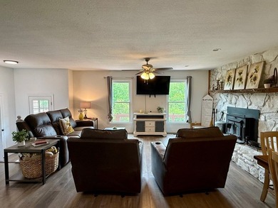 Welcome to your North Georgia retreat in Hiawassee! This updated - photo 22