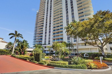 Welcome to elevated living at Turnberry Isle North. This - photo 25