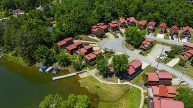 PLEASE VIEW VIRTUAL TOUR LINK! Welcome to lake living in the - photo 28