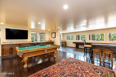 Welcome to the ultimate multi-generational golf estate located - photo 54