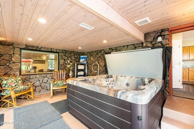 Welcome to the ultimate multi-generational golf estate located - photo 60