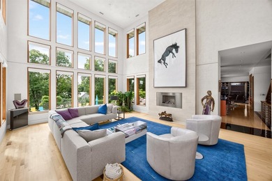 A true architectural masterpiece, this nearly 10,000-sq-ft - photo 10