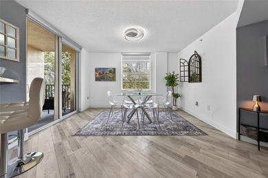 Beautifully Remodeled Corner Unit - Close to Las Olas The - photo 3