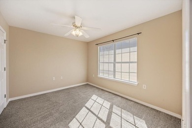 Welcome to this inviting and well-maintained Shadow Lakes patio - photo 12