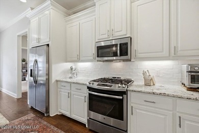 Welcome to 109 Hampton Pl located in one of Madison County's - photo 13
