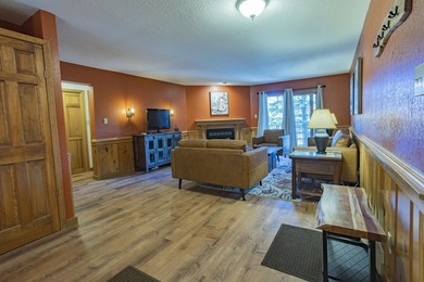 Elegantly remodeled Snow Fire unit with great location and - photo 22