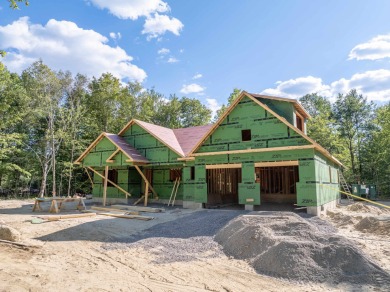 (private lake, pond, creek) Home For Sale in Meredith New Hampshire