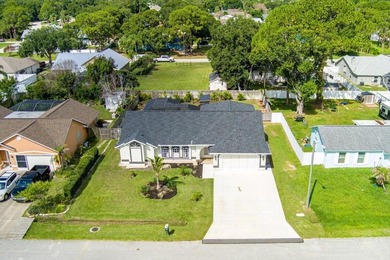 Welcome home to this beautifully updated 3-bedroom, 2-bath pool - photo 48