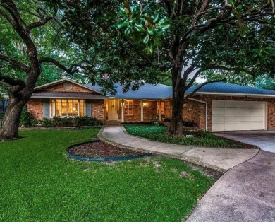 Lake Home Sale Pending in Dallas, Texas