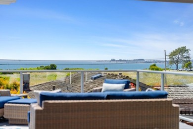 Nestled in an ideal location, 129 Santa Cruz Ave offers stunning - photo 4