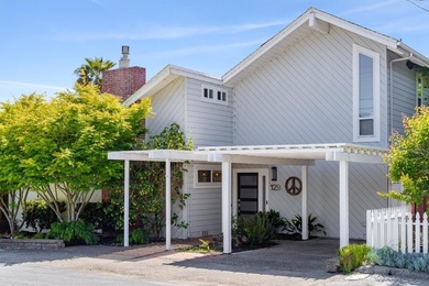 Nestled in an ideal location, 129 Santa Cruz Ave offers stunning - photo 9