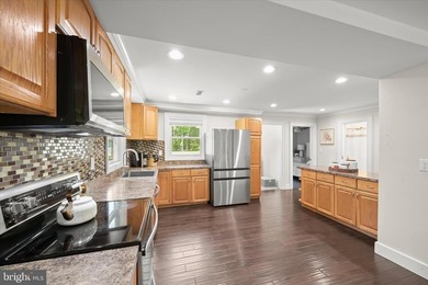 Beautifully updated and filled with thoughtful improvements - photo 10
