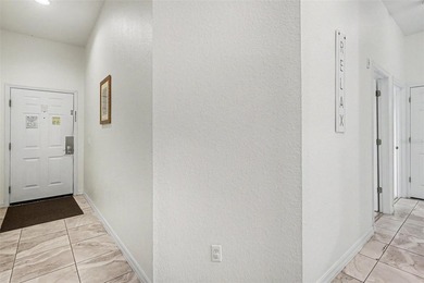 Welcome to your turnkey getaway at Bahama Bay Resort & Spa. This - photo 13