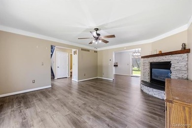 Welcome to 28108 Ruby Ct! Nestled on a quiet Cul de Sac, this - photo 18