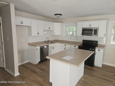 Recently remodeled & qualifies for FHA $100.00 down payment - photo 3