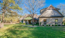 Additional listing photo 1
