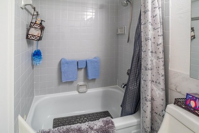 Retirement is a breeze in this charming 1-bedroom, 1.5-bathroom - photo 26