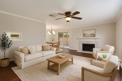 Lake Arlington Townhome/Townhouse Active Under Con in Arlington Texas