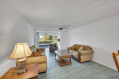 Gorgeous oversized lakefront corner villa in trendy Delray Beach - photo 13