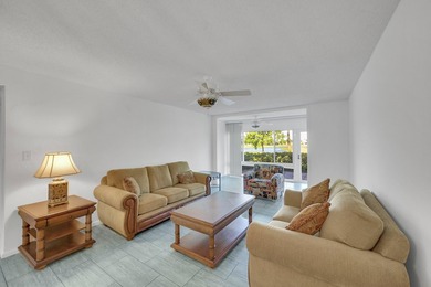 Gorgeous oversized lakefront corner villa in trendy Delray Beach - photo 14