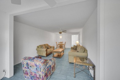 Gorgeous oversized lakefront corner villa in trendy Delray Beach - photo 15