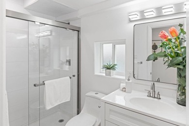 Modern Two-Story Elegance in Central Brisbane Minutes from SF & - photo 19