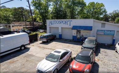 Opportunity knocks at this well-located auto repair facility - photo 2