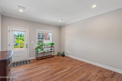 Welcome to 102 East Fortenberry St! This move-in ready 3-bedroom - photo 3